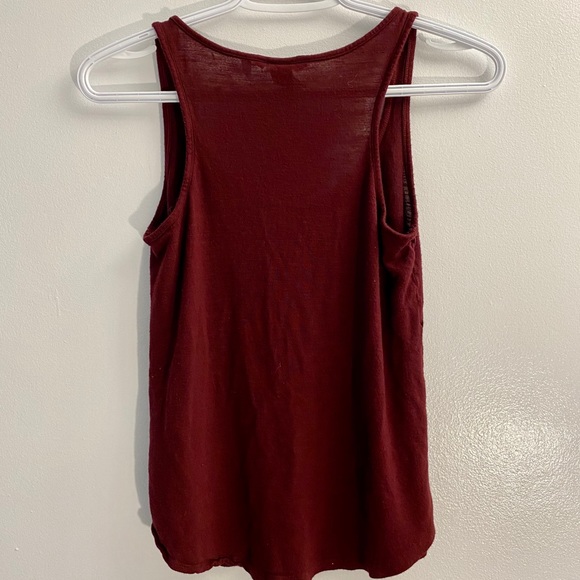 Basic H&M Tank Top - Picture 2 of 3
